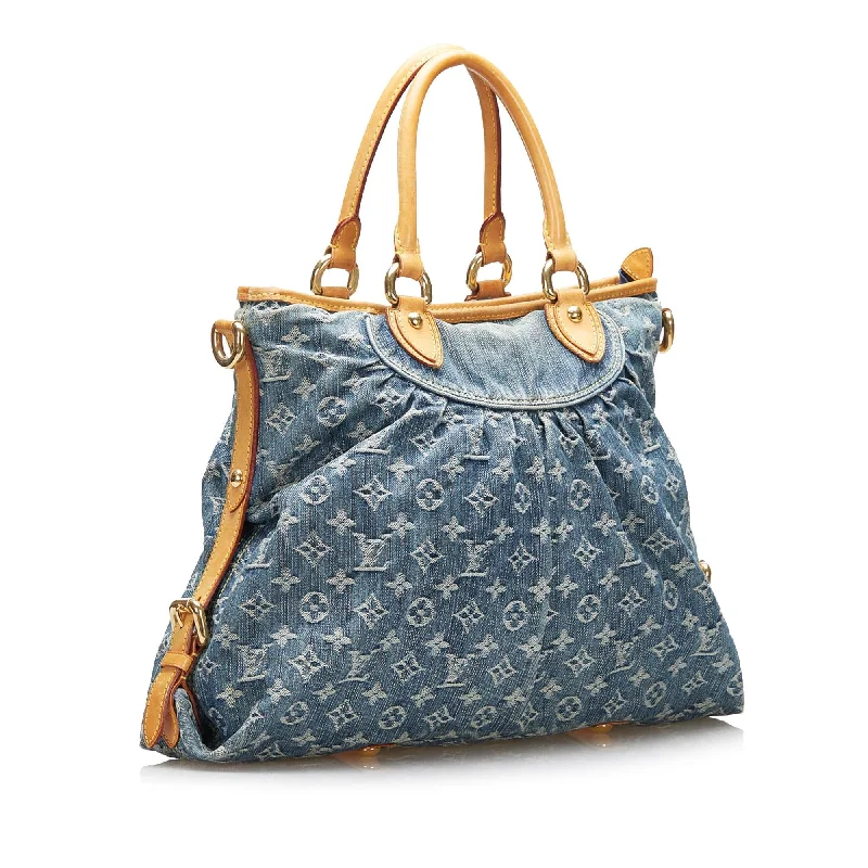 Vintage-inspired handbagsLouis Vuitton Monogram Denim Neo Cabby GM (AvXknX)