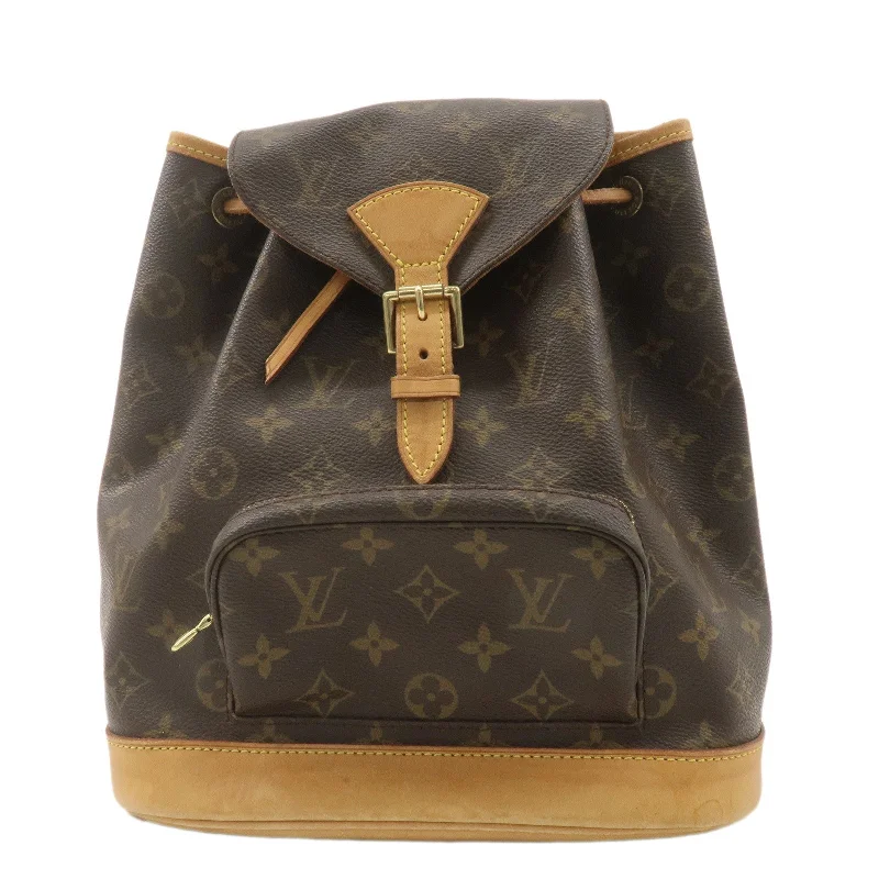 Trendy bucket bags for summerLouis Vuitton Monogram Montsouris MM Back Pack Bag M51136