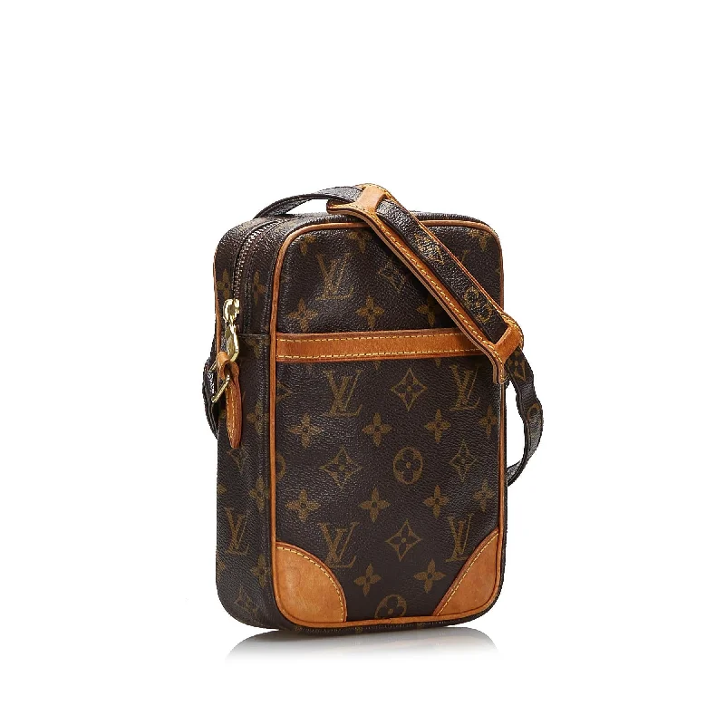 Large capacity travel bagsLouis Vuitton Monogram Danube (Xv2ioP)