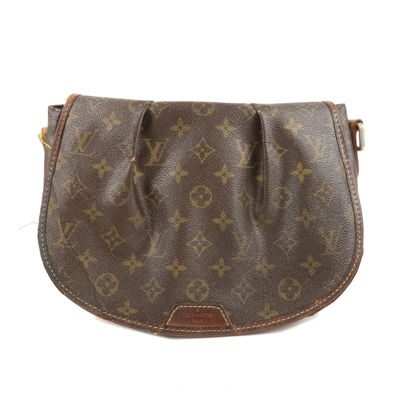 Trendy bucket bags for summerLouis Vuitton Monogram Menilmontant PM Shoulder Bag M40474