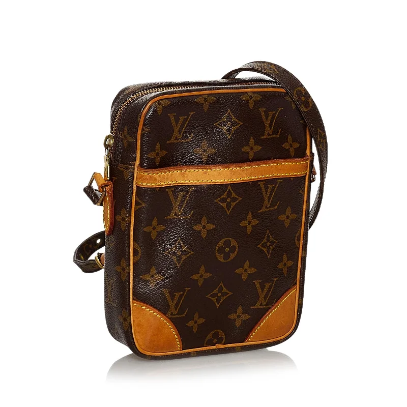 High-end designer bags for menLouis Vuitton Monogram Danube (29607)