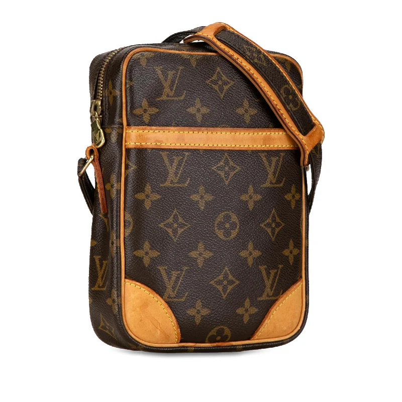 Customizable monogram bagsLouis Vuitton Monogram Danube (KclIpU)