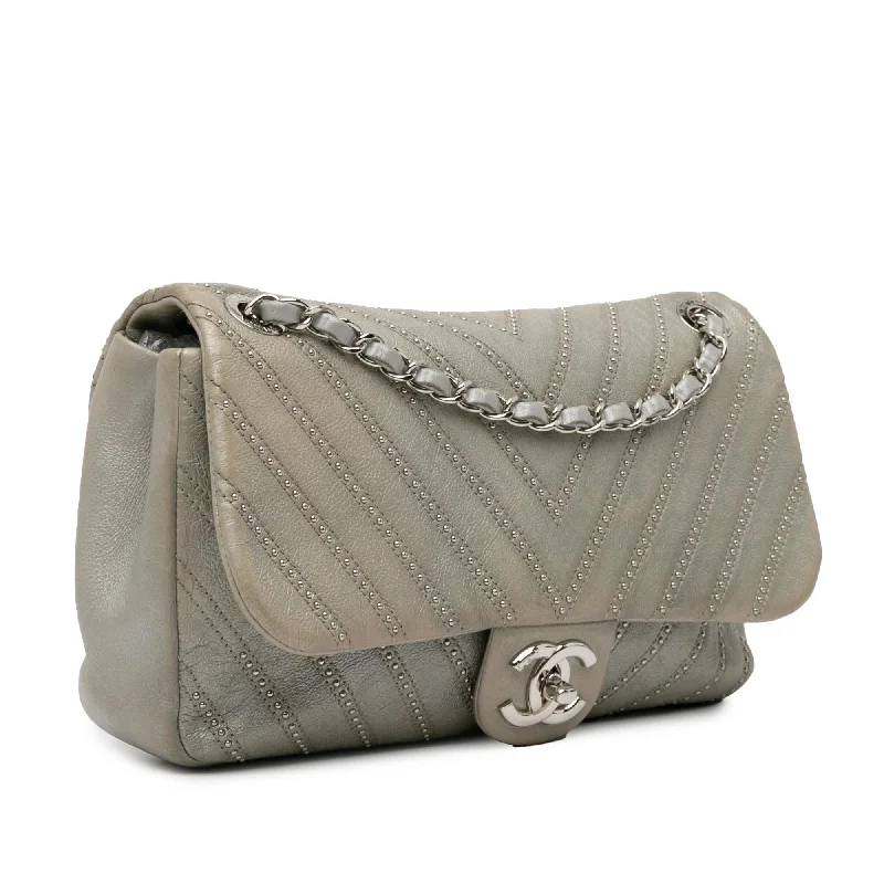 Compact crossbody bags for travelChanel Small Chevron Calfskin Stud Wars Flap (l15TVk)