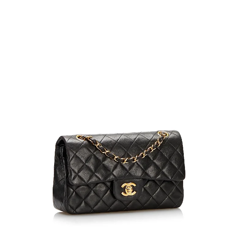 Affordable luxury bags Chanel Small Classic Lambskin Double Flap (XR662u)