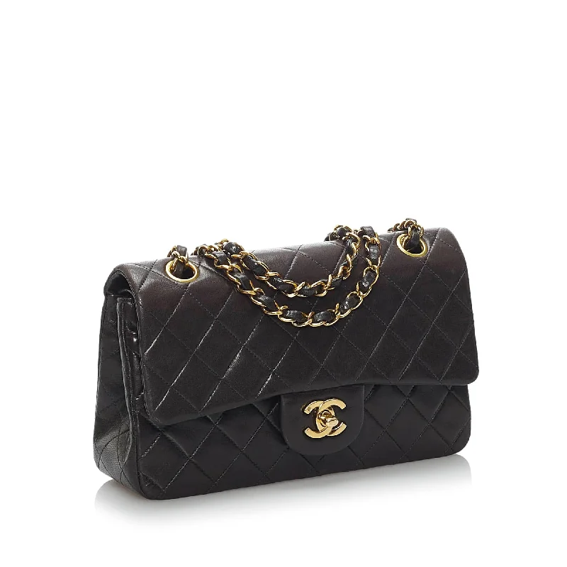 Best-selling designer bags 2025Chanel Small Classic Lambskin Leather Double Flap Bag (34199)