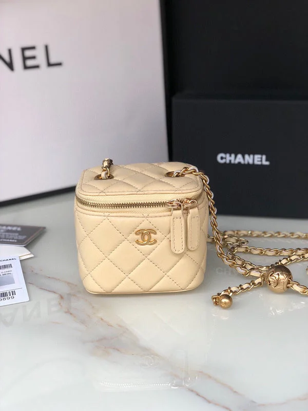 Designer bags with gold hardwareWF - Chanel Bags - 2392