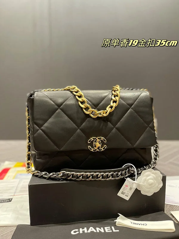 Designer bags with gold hardwareWF - Chanel Bags - 247